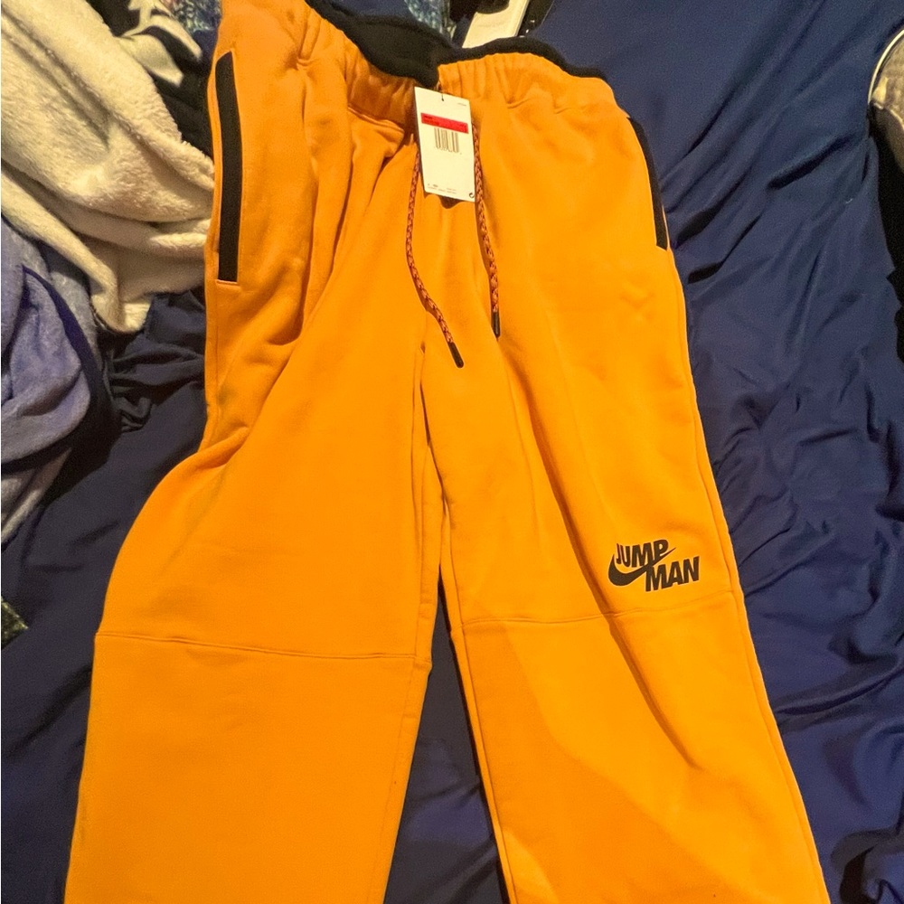 Nike Jordan Jumpman Orange Sweatpants (Men’s Large) NWT